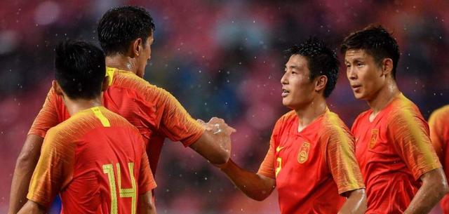 重压之下足协做出最正确决定！一举措让国脚期盼的好日子终于来了