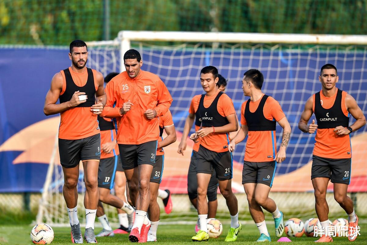 山东鲁能|太狂了！范帅扬言战鲁能拿3分是天赐良机，李霄鹏回应太霸气了