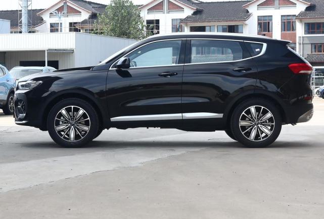 哈弗H6|第三代哈弗H6要来了，内饰、外观焕然一新，预售12.2万值得期待