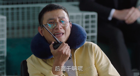 马伊琍|电视剧《装台》播出,文章镜头被疑全剪,网友:离开马伊琍就不行