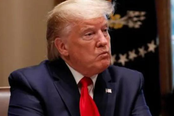 美联储|特朗普好日子到头了?中国抛售1200亿美债后,逼美国亮出“底牌”