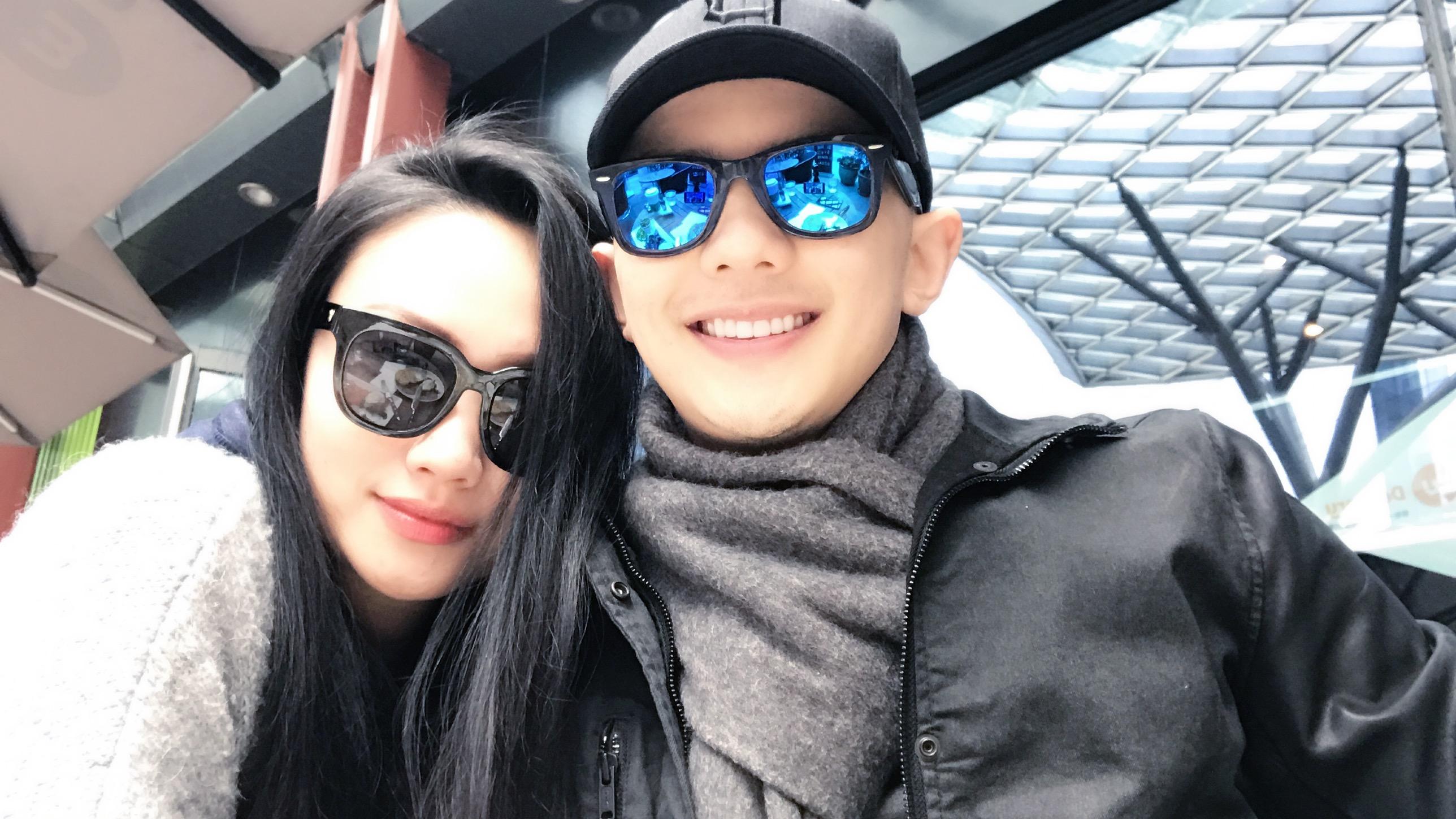 四大天王■42岁歌手妻子曝光！结婚数年保密工作堪称一绝，老婆似比他老5岁