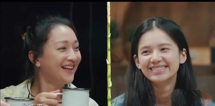 周迅：向往的生活：陶红周迅相处尴尬，韶华不再的影后，谁在强行挽尊？