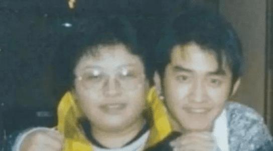 『王菲』“白睡”王菲一年多！韩红都为他单身至今，这个人究竟有多大魅力？