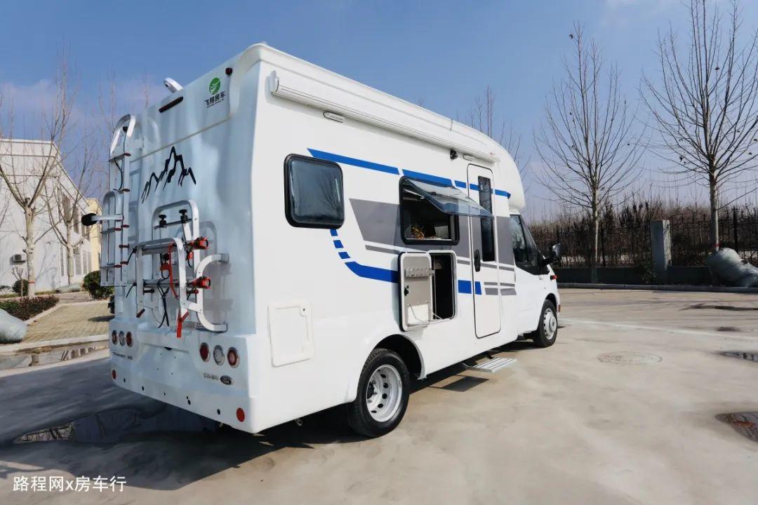 房车：国六款飞翔福特T型房车，颜值出众，专项设计新颖