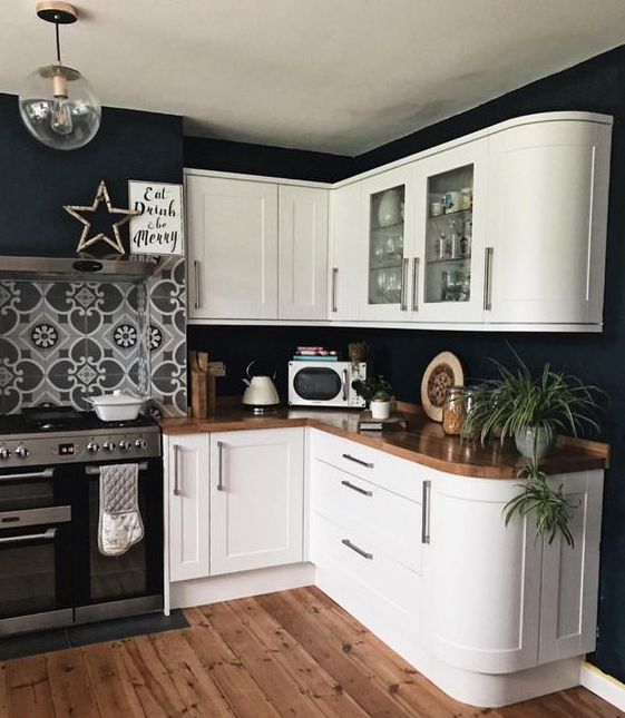 |越来越多家庭橱柜不做成方方正正的，做成这种外观既好看又实用！