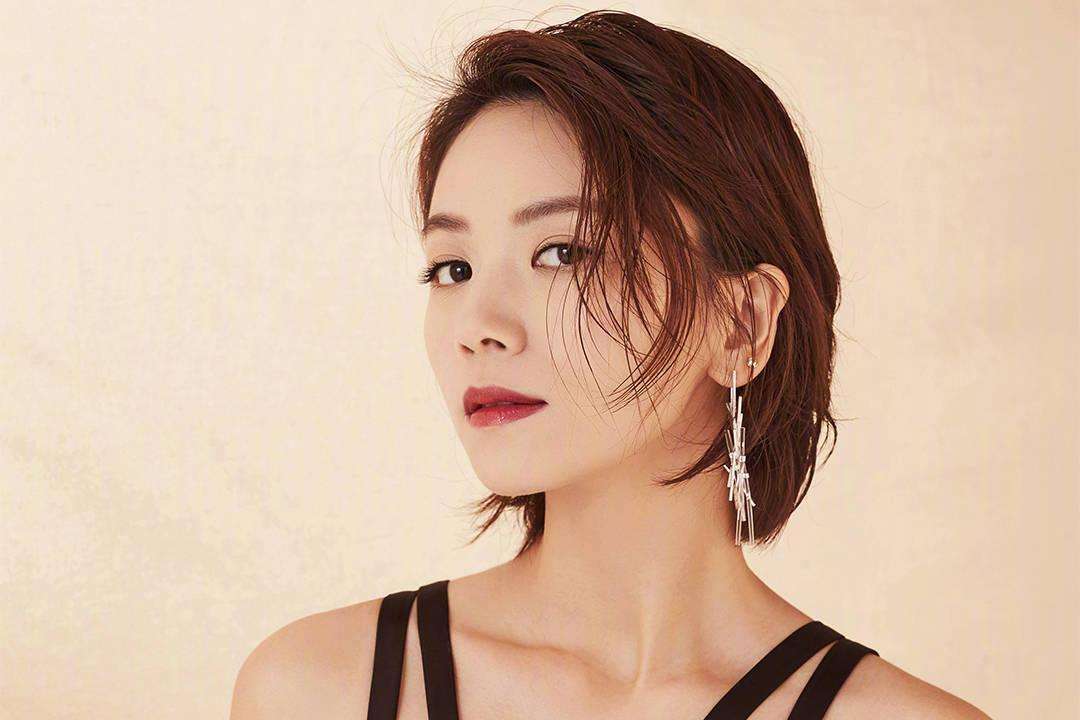 曹曦文|“带资入组”强加戏,女二号演成了女一号,男女主角戏份没配角多