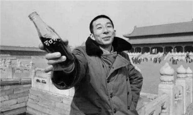 臆说古史|小可乐大意义！41年前，首位在长城上喝可乐的男孩，如今现状如何