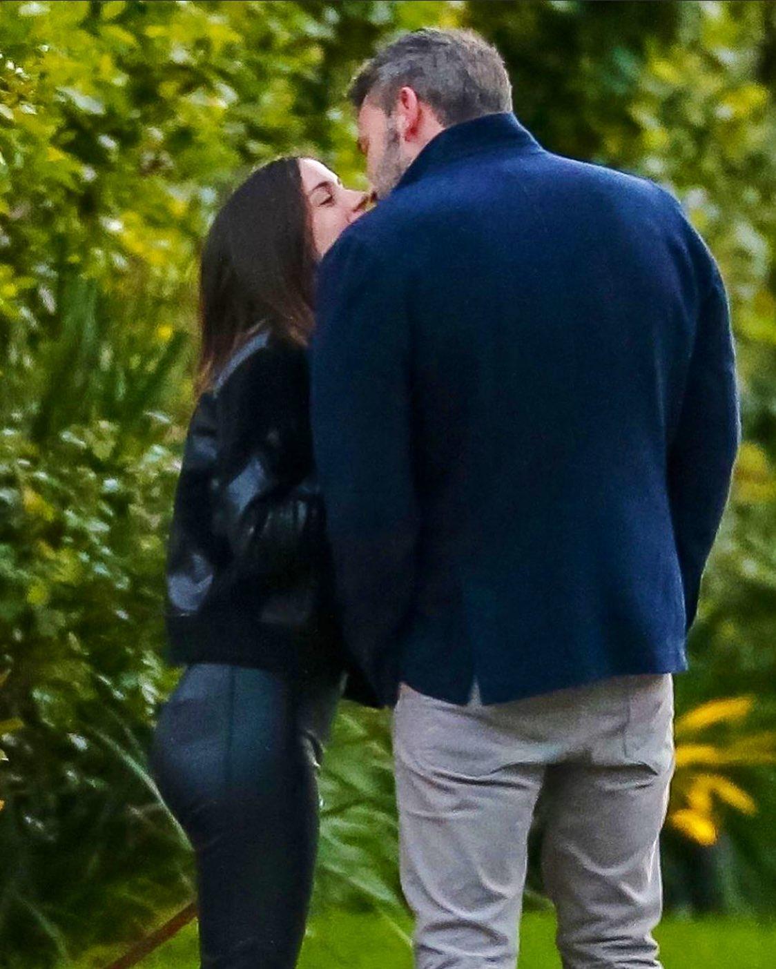 好莱坞|好莱坞最甜cp分手？！高富帅大佬抛弃“男友”，热恋甜美邦女郎