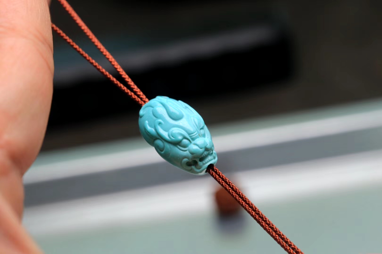 文玩■几种比黄金还要昂贵的文玩，它们轻轻松松克价甩黄金好几条街