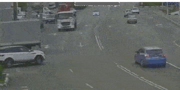 电影|“有哪些电影一开始被认为是烂片，后来被誉为经典？”神评亮了