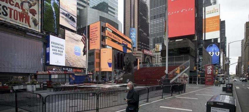 [时空旅行]男子自称来自2030年，面对质疑拿出证据反驳，时空旅行真的存在？