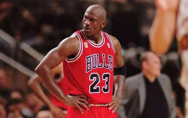 『迈克尔·乔丹』美媒发问:让乔丹顶替詹姆斯,2016年骑士能夺冠吗?数据不会说谎