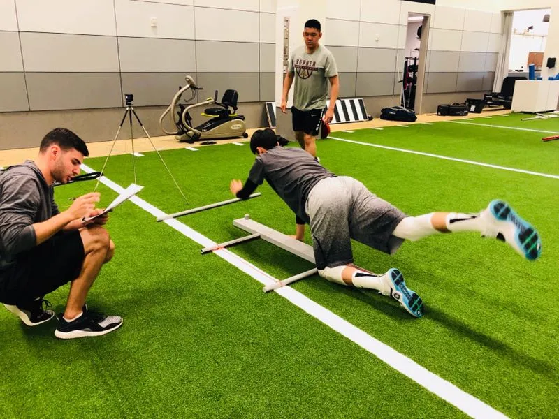 李青翔|单场砍下了100分！这位中国球员火了，还是前CBA球星