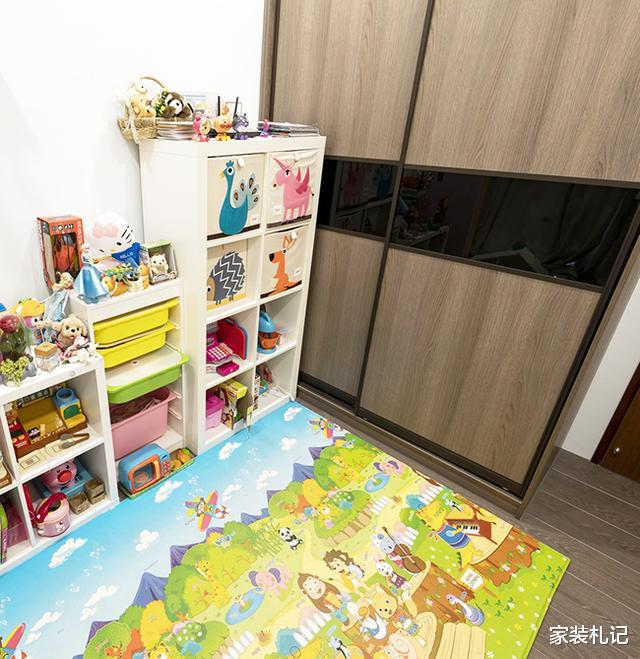 |看不腻的现代简约装修，142㎡四房两厅，进门就喜欢上了！