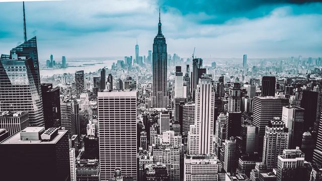 美国国债@美国23天宣布放水12万亿，中国买家撤离，谁将成为美债最大接盘者