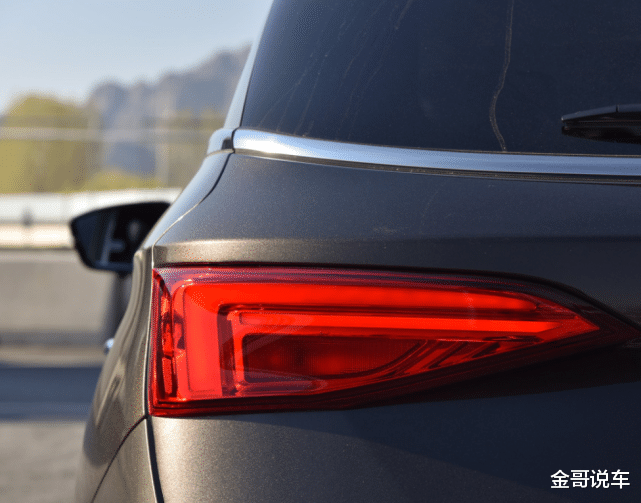 #奇瑞#奇瑞终于听劝了！搭1.6T+197马力，丐版就配12个扬声器