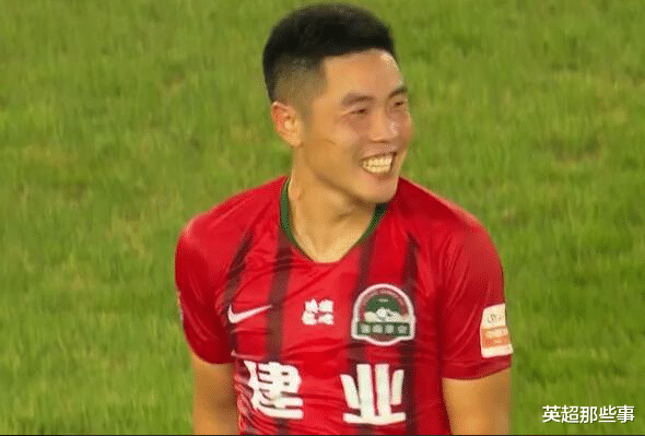 中超|从2-0到2-2到3-2！中超疯狂半场，7分钟2球后，6分钟内又对轰3球