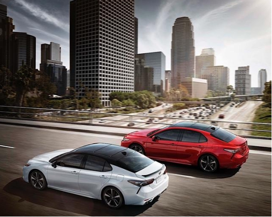 丰田凯美瑞|丰田凯美瑞2.5和本田雅阁1.5T哪个更值得入手，为什么？