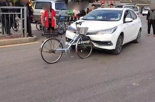 丰田卡罗拉|它销量全球第一,却拥有4个致命缺点,最后1个危及生命