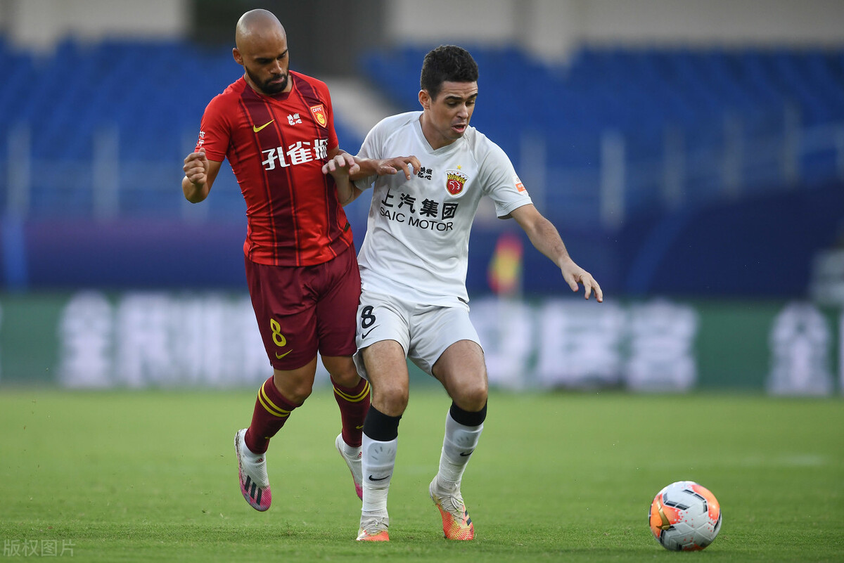 上海上港|上港遭遇赛季首败后，证明有1人不可或缺，有2人坚决不能再用