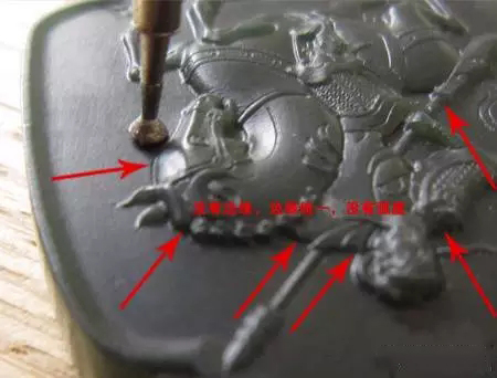 玉雕@玉雕作品的价值，除了玉材本身，还很大程度上仰赖于手工的工艺水平