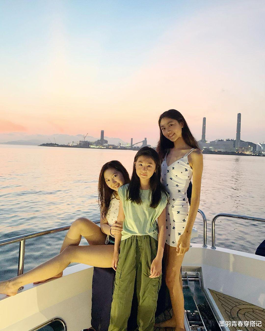 甄子丹|任达华女儿坐游艇出海，16岁比例惊人，同框甄子丹女儿丰满有料