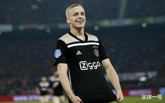 山东鲁能|恭喜曼联!一笔准签约令红魔赢所有,中场三核给全英超一道无解题