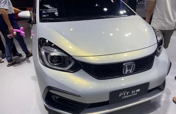 「本田飞度」又一合资“小钢炮”到店!131马力仅1.5L,高速120不飘,本月预售