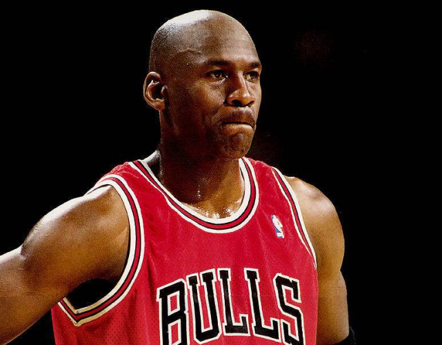 王楠@如果把乔丹压制的球星聚集起来，组成一个强大的队伍，恐怕连他自己都打不过