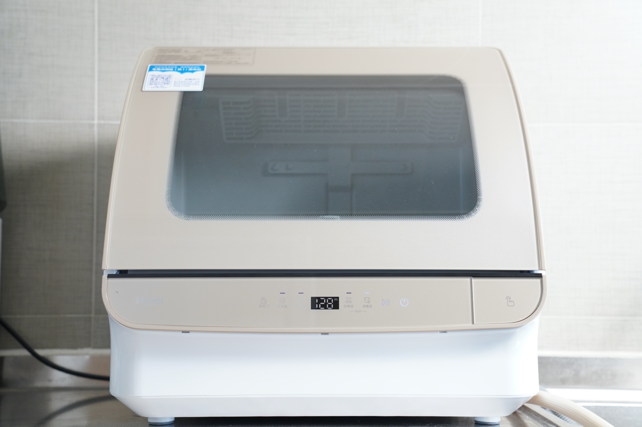 |海尔小海贝Q3洗碗机体验分享：别再纠结谁洗碗，家中必备洗碗机