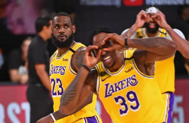 湖人队|比湖人夺冠更可怕的事来了！湖人继续补强，詹姆斯坐等第三巨头