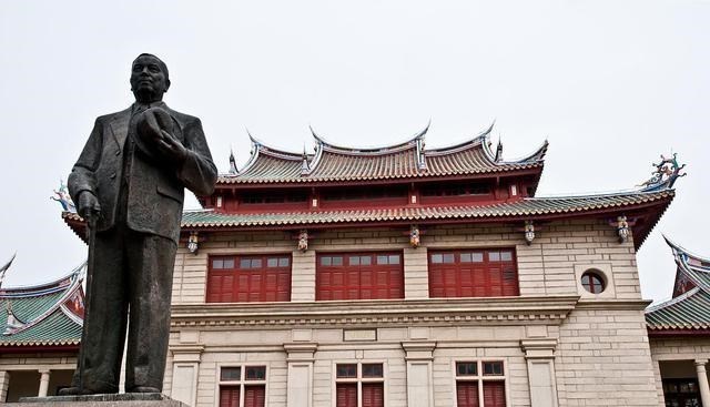 高校|这22所大学是“重中之重”，分4个层次，高考录取分550分以上！