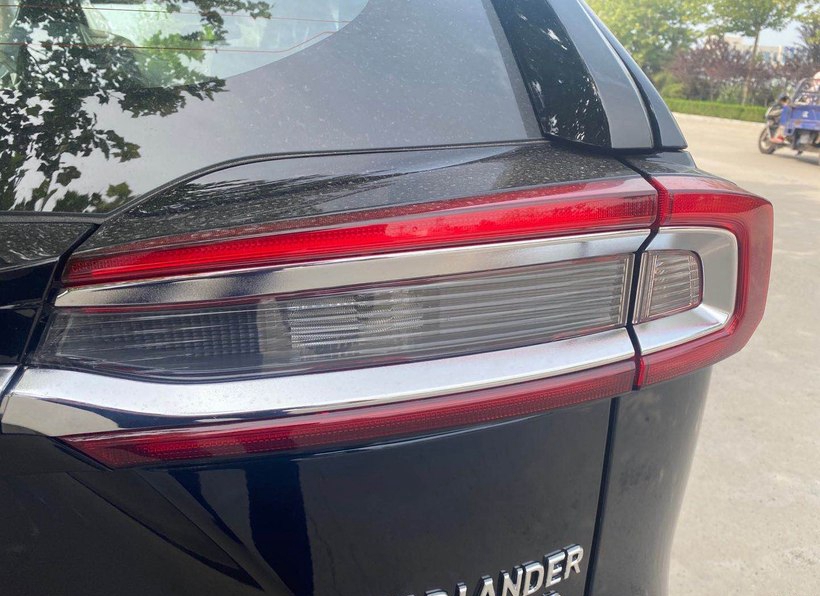 SUV|称职的家用SUV，能代步可越野配置还很高，出自丰田只卖17.18万起