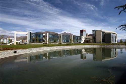 西藏大学@我国最适合二本生“捡漏”的一所211，常年招不满，保研率还很高