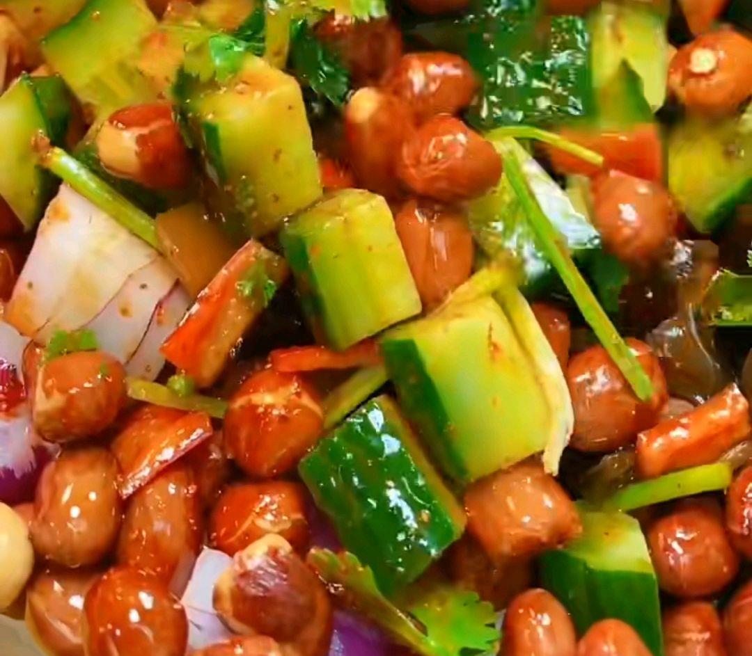 黄瓜|教你用一把花生米,做出最下饭的菜,家人都喜欢,当下酒菜也不错