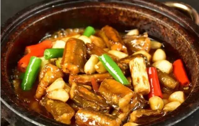 狮子头@十三道招牌菜,救活了一家濒临倒闭的餐厅!