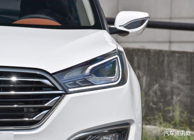 SUV▲最便宜的家用SUV！各种配置一应俱全，官方起售价4.59万元