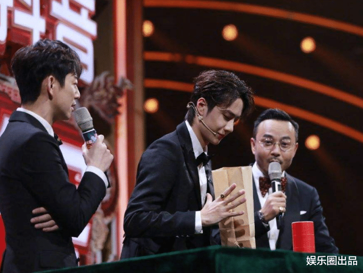 王一博|汪涵有多疼爱王一博？火星情报局才播出5集，把王一博送上热搜2次