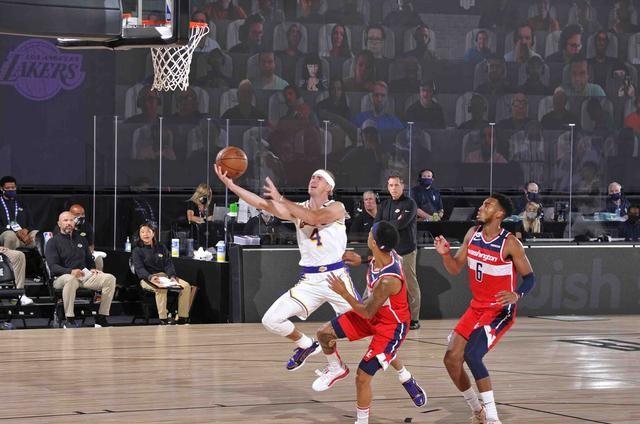 于汉超|四主力轮休，三人合砍54分，湖人险胜，48小时2次谈判！憧憬冠军