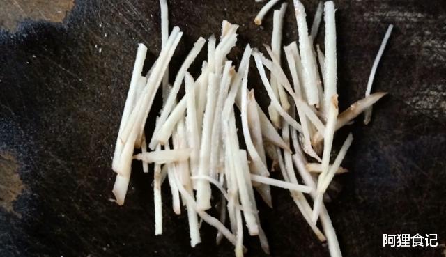 『枸杞』夏天多给孩子喝此汤，再贵也不要省，个子猛长身体棒