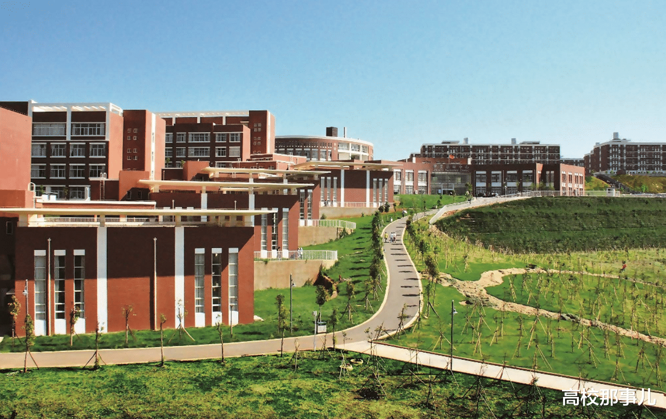 清华大学|国内“最好”的4所工科大学，清华雄踞第一，第4被地理位置耽误