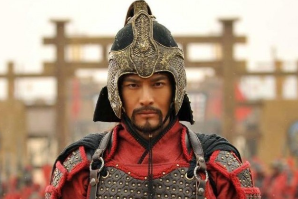 「岳飞」赵构杀岳飞，失一旷世良将，换二十年和平，若不杀岳飞是啥结果