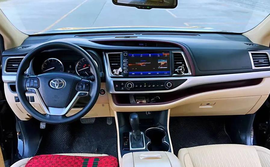 #丰田汉兰达#最便宜的丰田汉兰达提车！外观比途昂大气，油耗表现最给力！