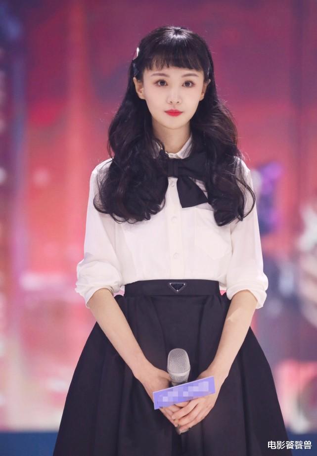 郑爽|郑爽风波导致后果：多方与她划清界限，3部剧受牵，90花要赔巨款