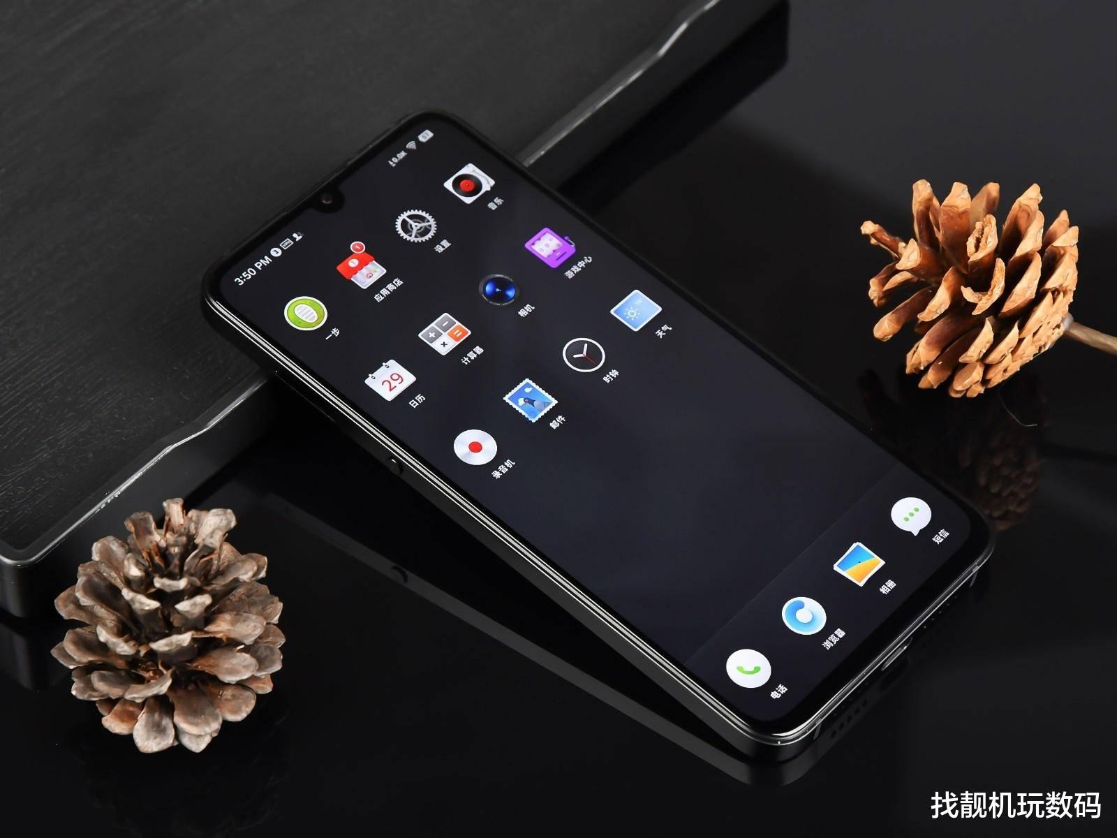 坚果pro|终于来了！坚果新机正式官宣：10月20日发布