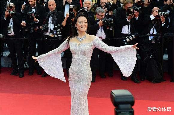 国籍|4位明明不是“中国人”，却总被误认为是中国人的艺人！