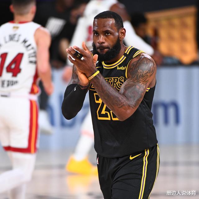 勒布朗·詹姆斯|0失误33+9+9填满数据栏！詹皇赛后反应：不满意还要回去研究录像