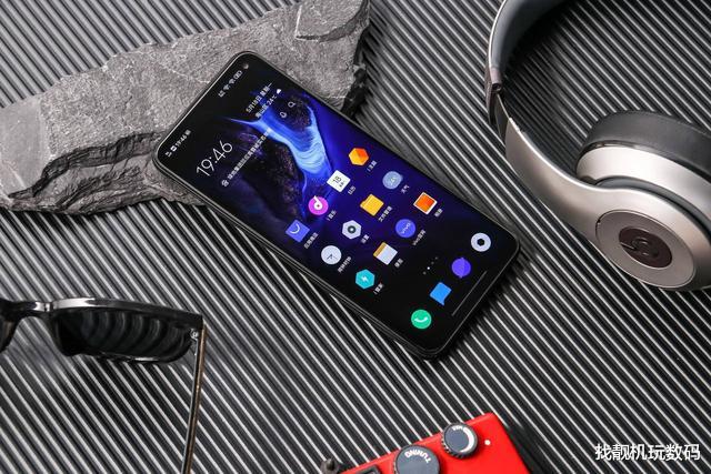 高通@什么价位都有！7月还有这七款新机：等等党又胜利了