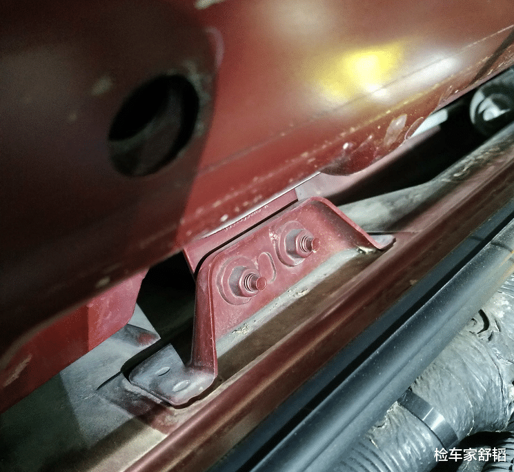 Jeep牧马人■16万买台Jeep牧马人，路试途中无法动弹，买主：尴尬了